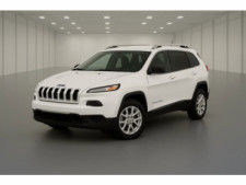 2015 Jeep Cherokee Latitude 4D Sport Utility - Image 1