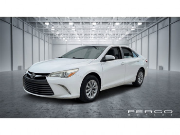 2015 Toyota Camry LE 4D Sedan - 65686 - Image 1