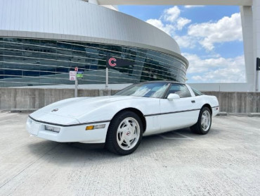 1989 Chevrolet Corvette Base 2D Hatchback - 65646A - Image 1