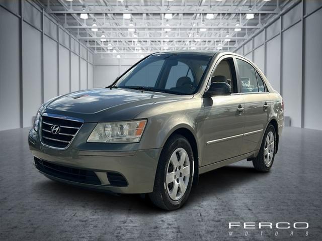 2010 Hyundai Sonata GLS's photo