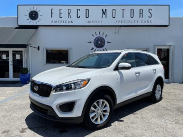 2017 Kia Sorento LX 4D Sport Utility - 08462 - Image 1