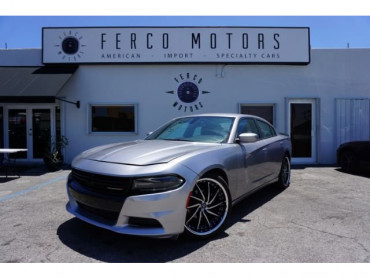 2015 Dodge Charger SE 4D Sedan - 08338 - Image 1