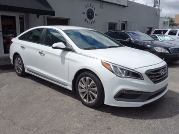 2015 Hyundai Sonata Sport 4D Sedan - 08257 - Image 1