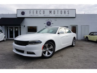 2016 Dodge Charger SXT 4D Sedan - 08339 - Image 1