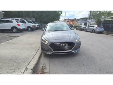 2019 Hyundai Sonata SE 4D Sedan - 68598 - Image 1