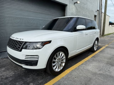 2018 Land Rover Range Rover 3.0L V6 Supercharged HSE 4D Sport Utility - 68659 - Image 1