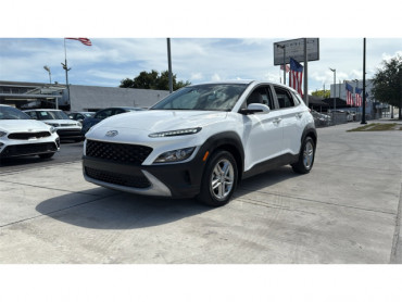 2022 Hyundai Kona SE 4D Sport Utility - 69722RE - Image 1