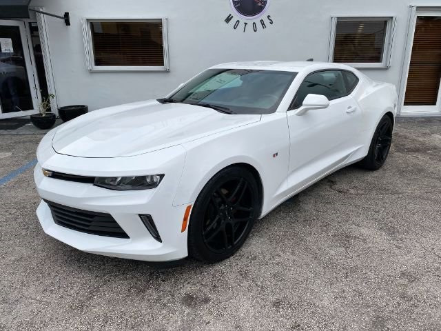 2016 Chevrolet Camaro 1LT photo 3