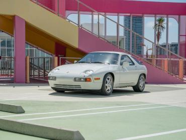 1991 Porsche 928 GT 2D Hatchback - S64873 - Image 1