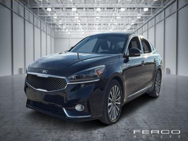 2017 Kia Cadenza Premium 4D Sedan - 69978 - Image 1