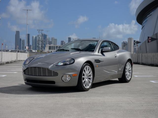 2002 Aston Martin Vanquish