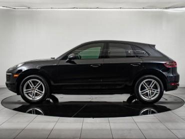 2018 Porsche Macan Base 4D Sport Utility - S70601 - Image 1
