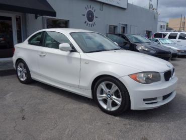 2010 BMW 1 Series 128i 2D Coupe - 08242 - Image 1