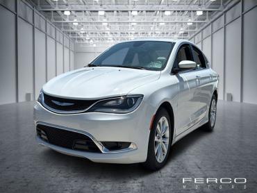 2015 Chrysler 200 C 4D Sedan - 70998KRE - Image 1