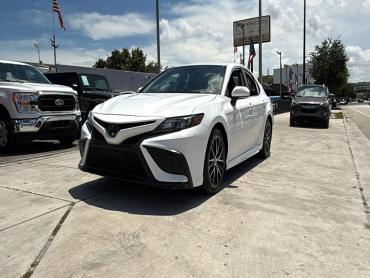 2024 Toyota Camry SE 4D Sedan - 71183KW - Image 1