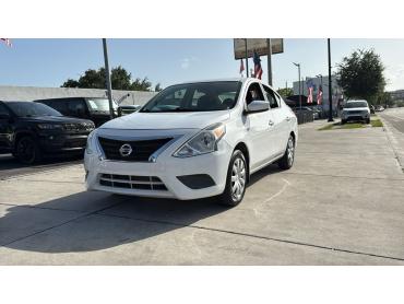2019 Nissan Versa 1.6 SV 4D Sedan - 71223RE - Image 1