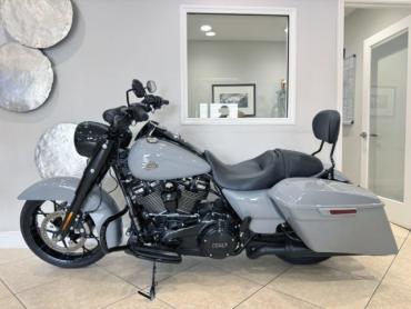2024 Harley-Davidson Road King Special - S71165 - Image 1
