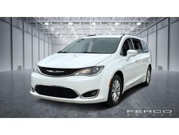 2019 Chrysler Pacifica Touring L 4D Passenger Van - 71360K - Image 1