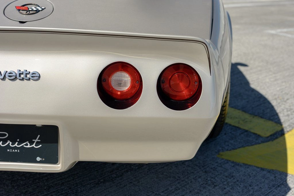 1982 Chevrolet Corvette - Photo 15