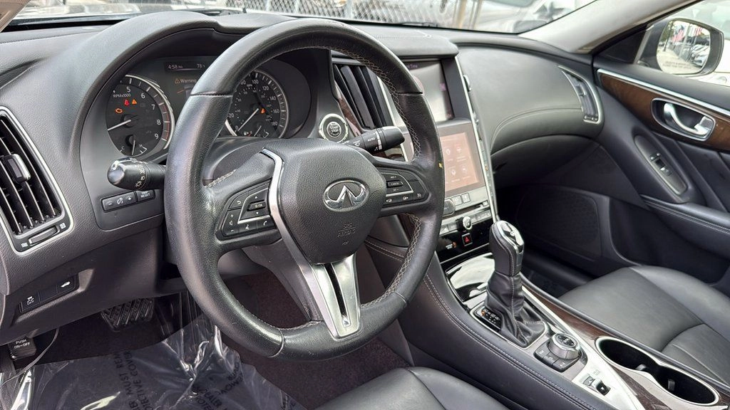 2018 INFINITI Q50 LUXE - Photo 16